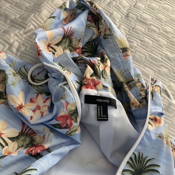 Forever 21 Hawaiian Jacket - Picture 3 of 3